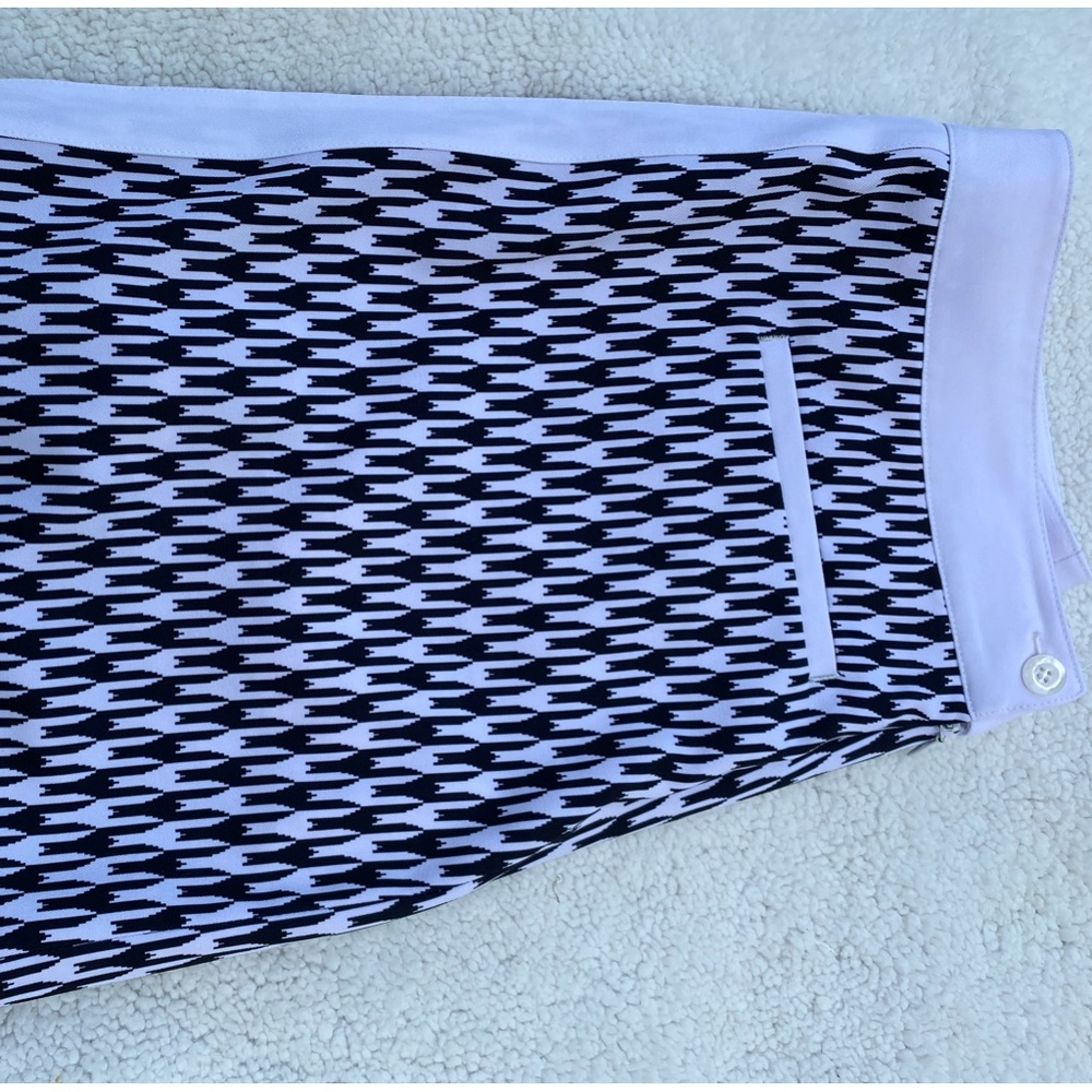 SPORT HALEY. Women’s Golf Skort. Size 8. Excellent condition